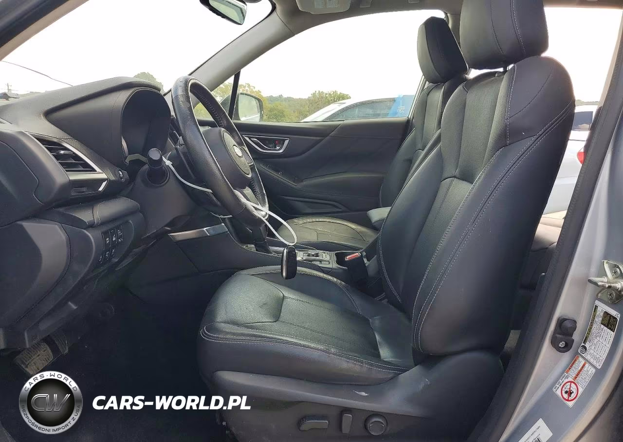2019 Subaru Forester Touring VIN:JF2SKAWC3KH505966 - 7