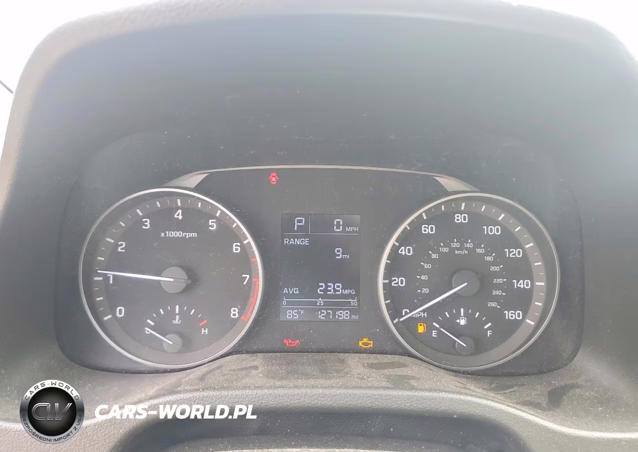 2017 Hyundai Elantra Se VIN:5NPD74LF5HH183964 - 9
