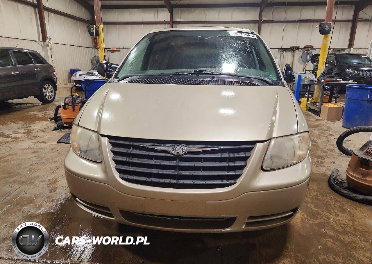 2007 Chrysler Town & Country Lx VIN:1A4GJ45R97B163118 - 5