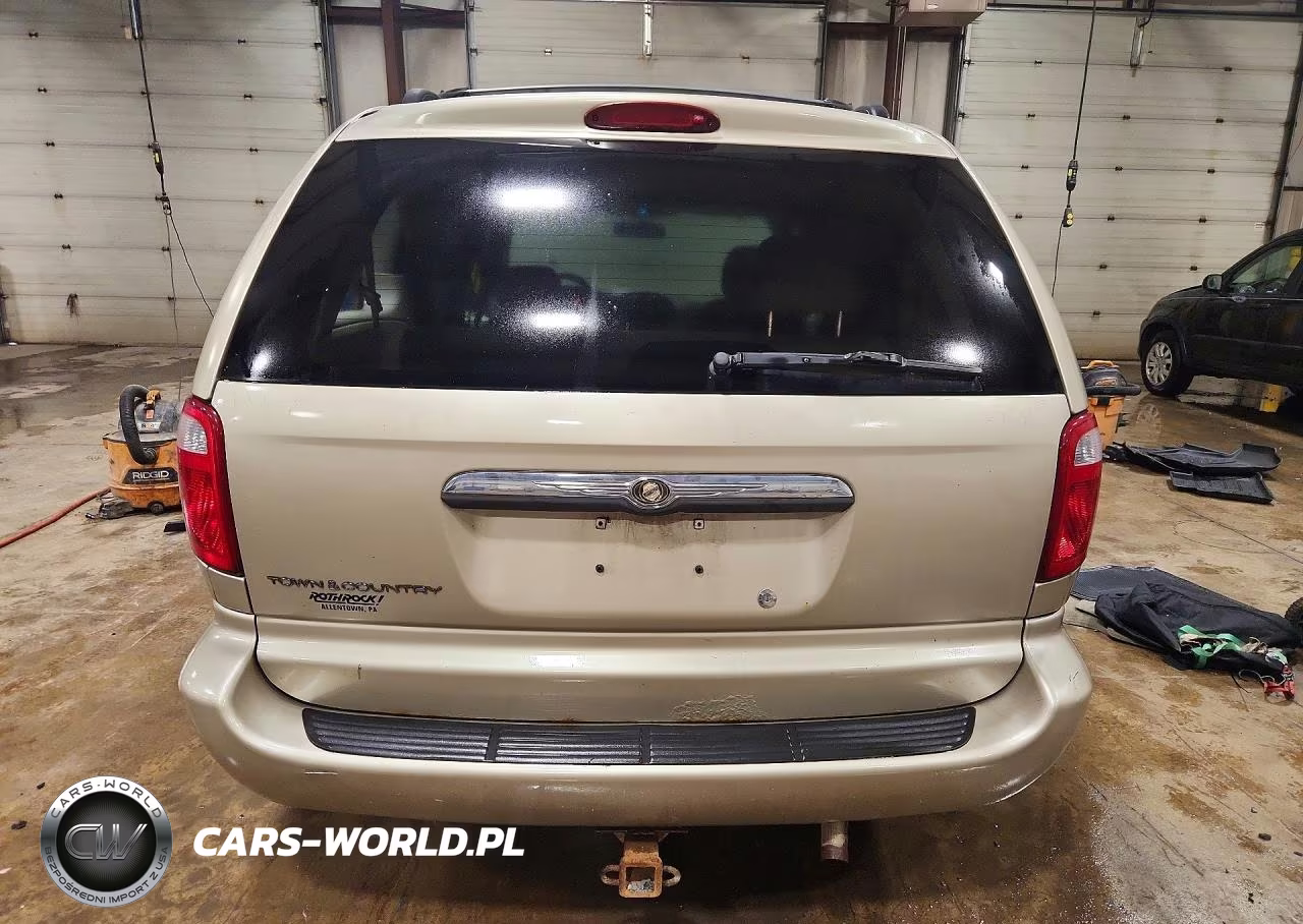 2007 Chrysler Town & Country Lx VIN:1A4GJ45R97B163118 - 6