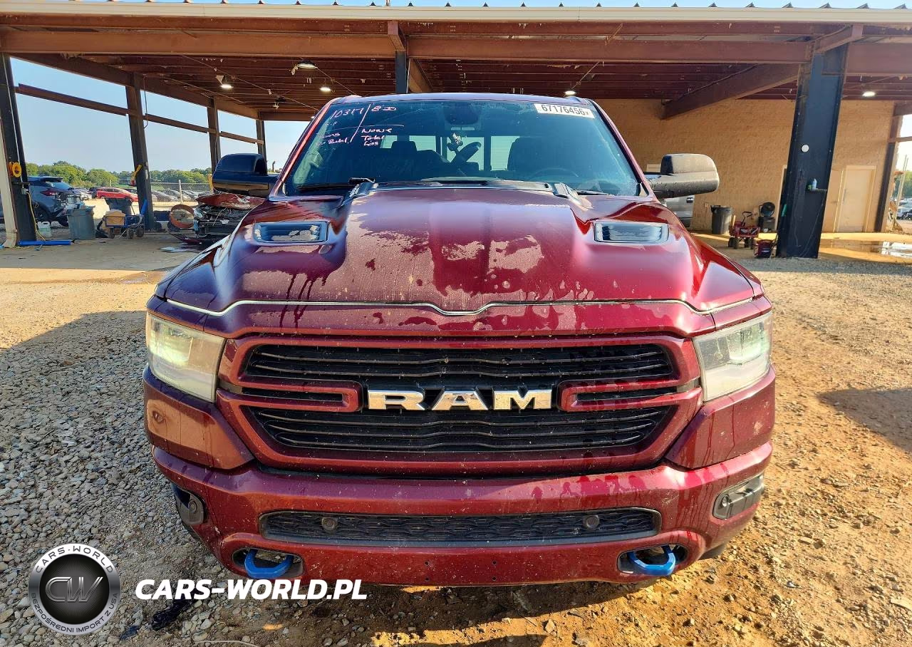 2019 Ram 1500 Laramie VIN:1C6SRFJT5KN671137 - 5