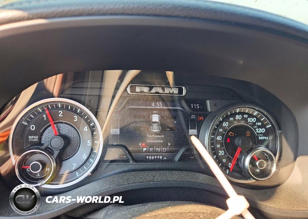 2019 Ram 1500 Laramie VIN:1C6SRFJT5KN671137 - 9