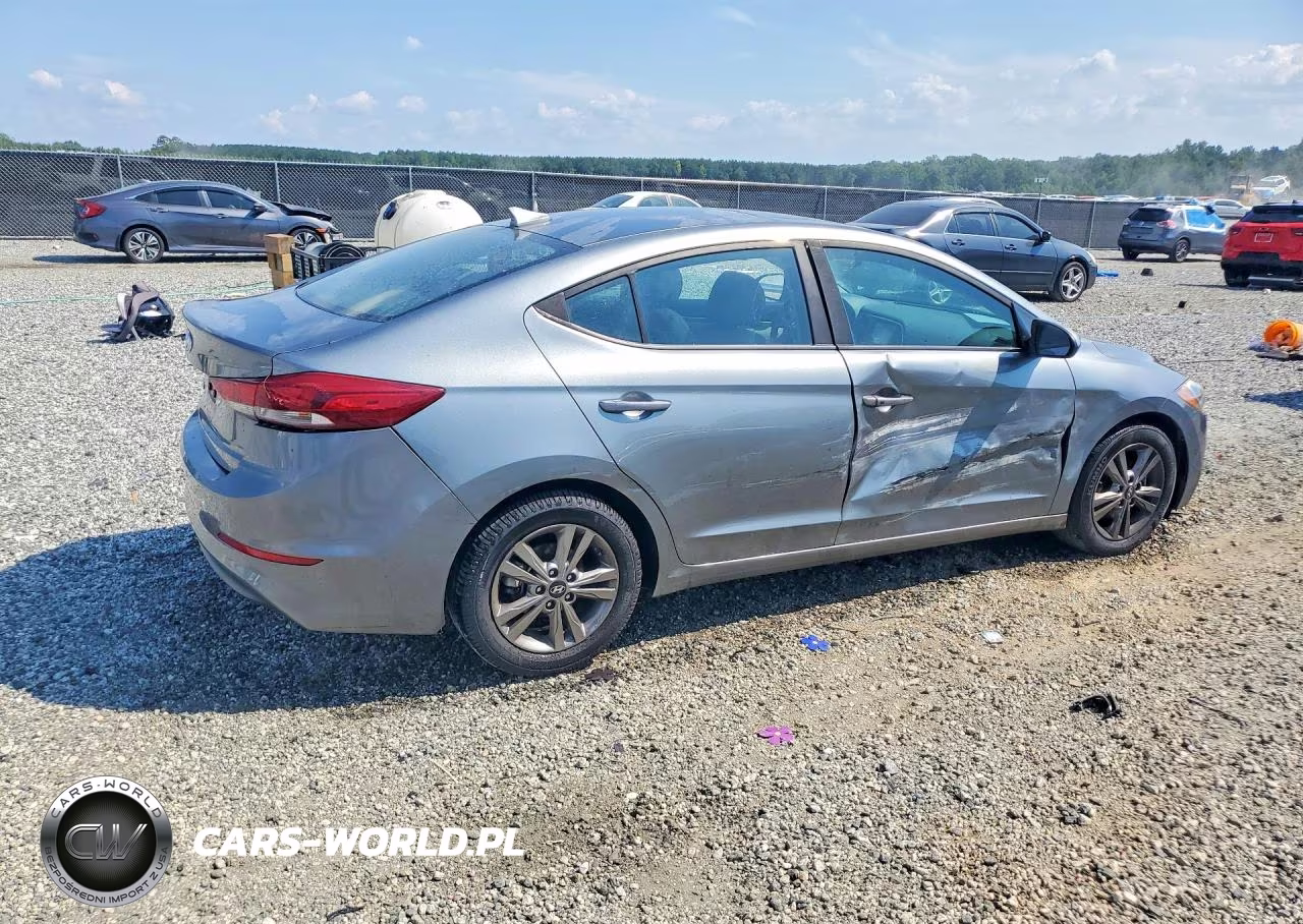 2018 Hyundai Elantra Value Edition VIN:KMHD84LFXJU498571 - 3