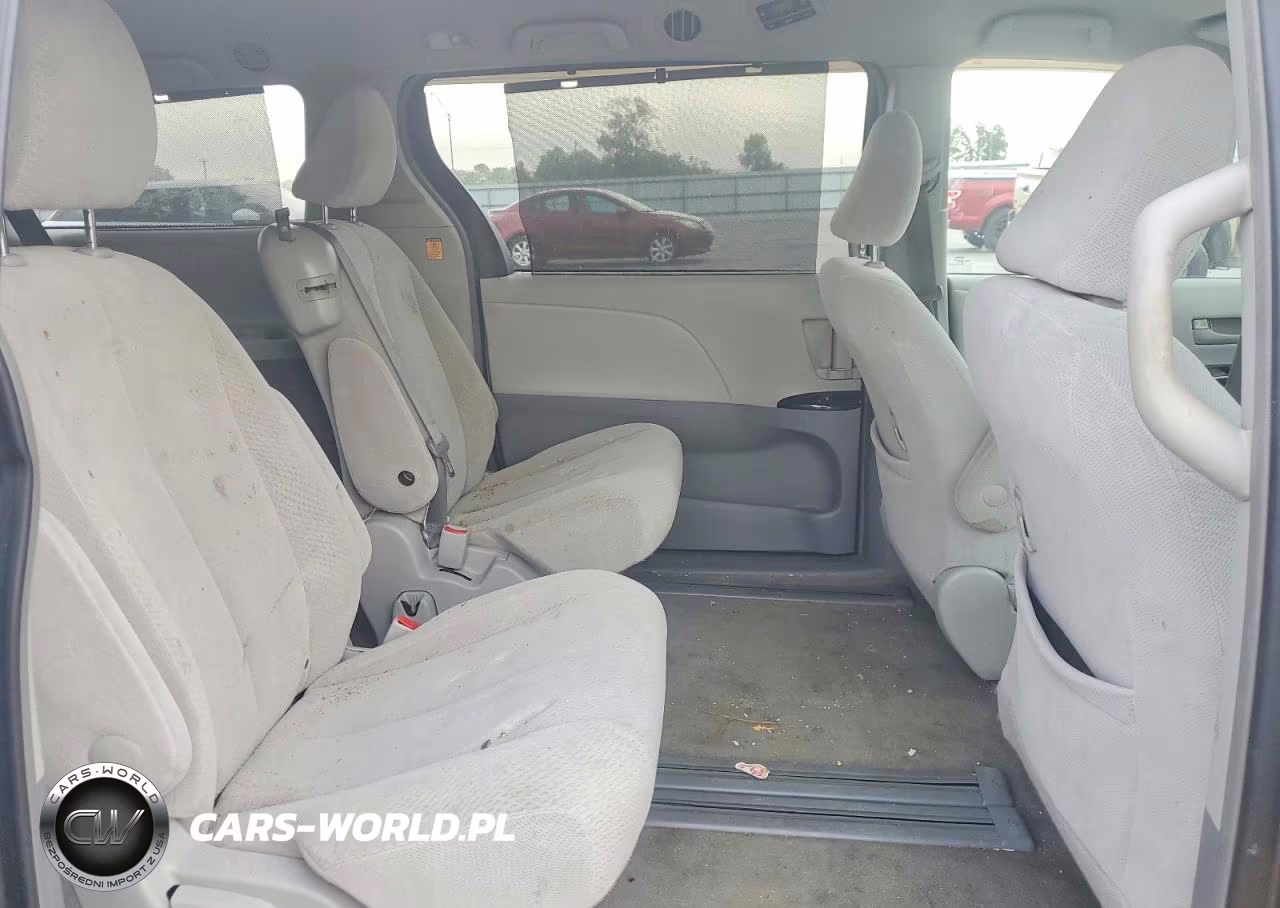 2013 Toyota Sienna Le VIN:5TDKK3DC6DS360238 - 11