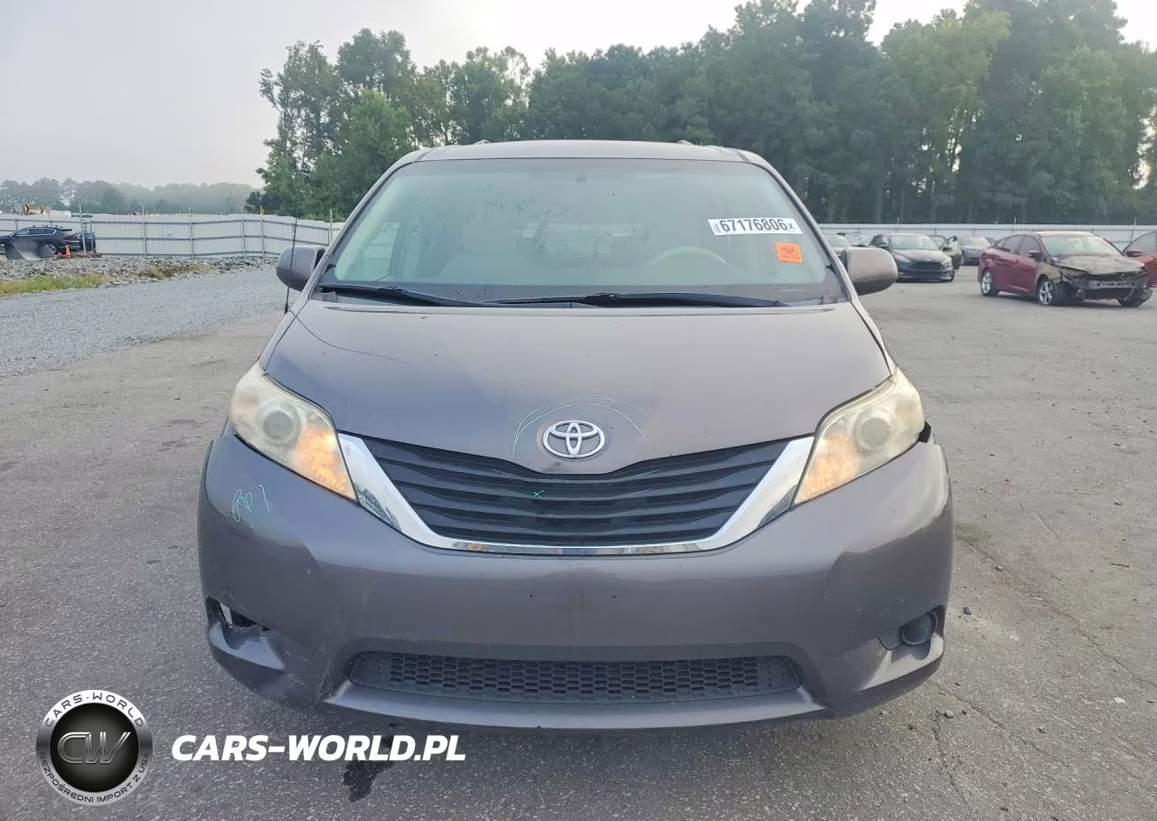 2013 Toyota Sienna Le VIN:5TDKK3DC6DS360238 - 5