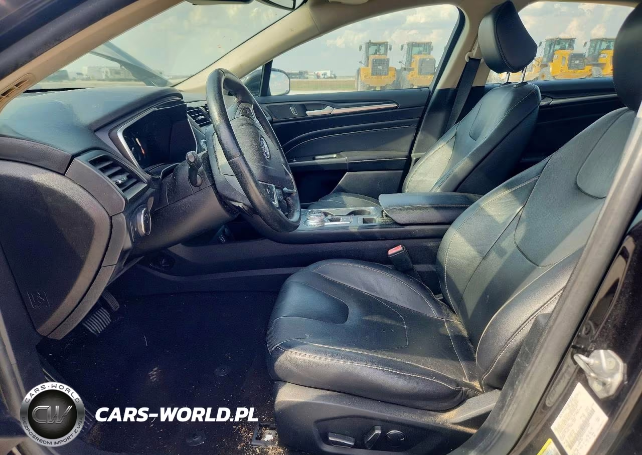 2020 Ford Fusion Titanium VIN:3FA6P0D9XLR153204 - 7