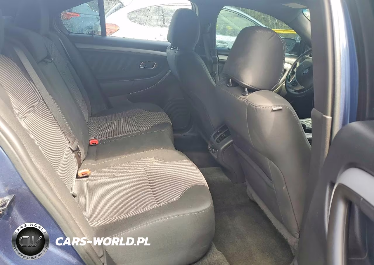 2018 Ford Taurus Sel VIN:1FAHP2H82JG123611 - 10