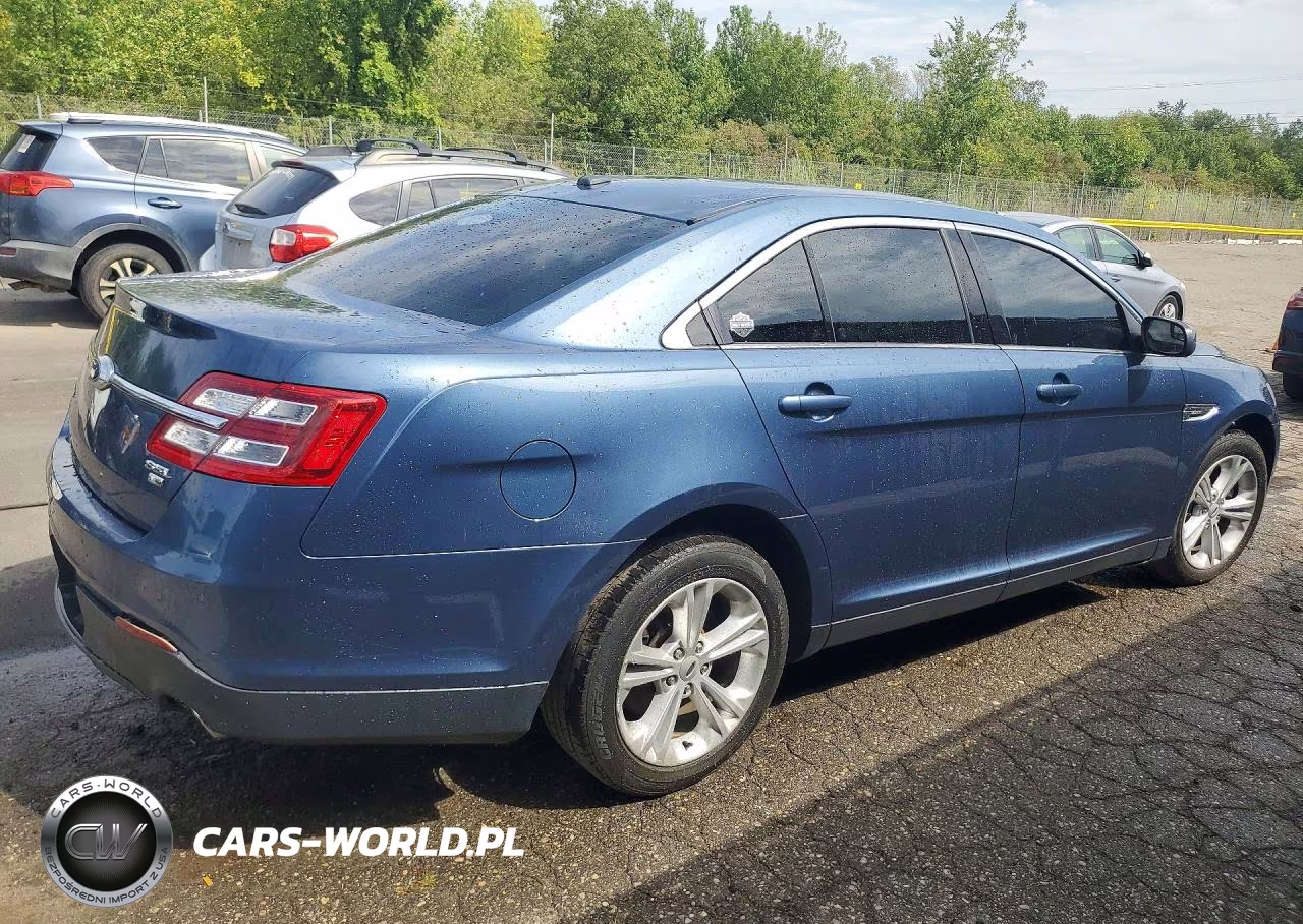 2018 Ford Taurus Sel VIN:1FAHP2H82JG123611 - 3