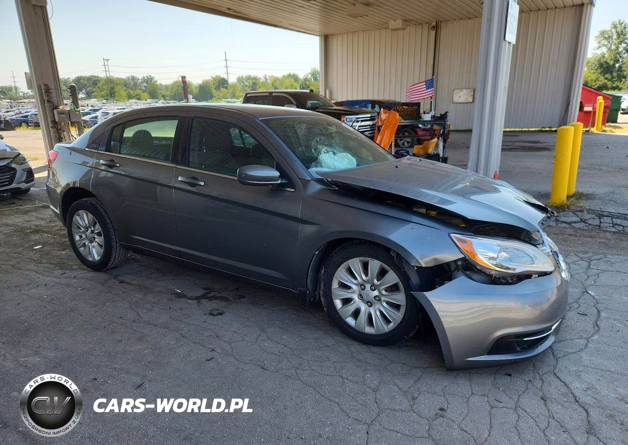 2013 Chrysler 200 Lx VIN:1C3CCBAB1DN583157 - 4