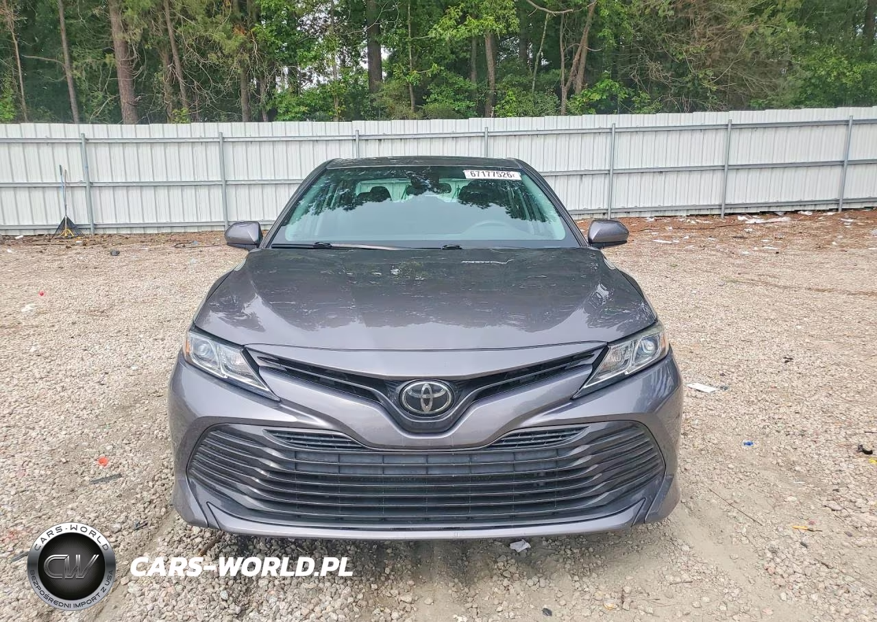 2019 Toyota Camry Le VIN:4T1B11HK7KU850281 - 5