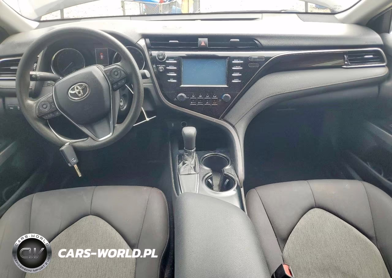 2019 Toyota Camry Le VIN:4T1B11HK7KU850281 - 8