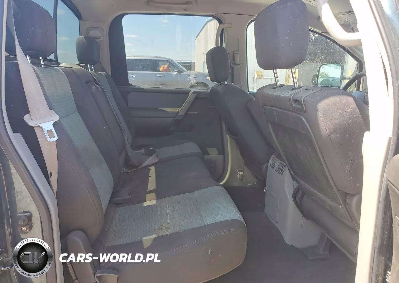 2004 Nissan Titan Xe VIN:1N6AA07B24N569401 - 10