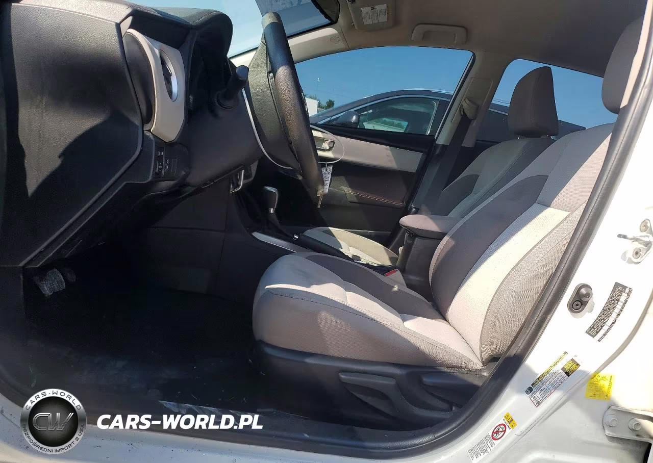 2018 Toyota Corolla Le Eco VIN:5YFBPRHE3JP830438 - 7