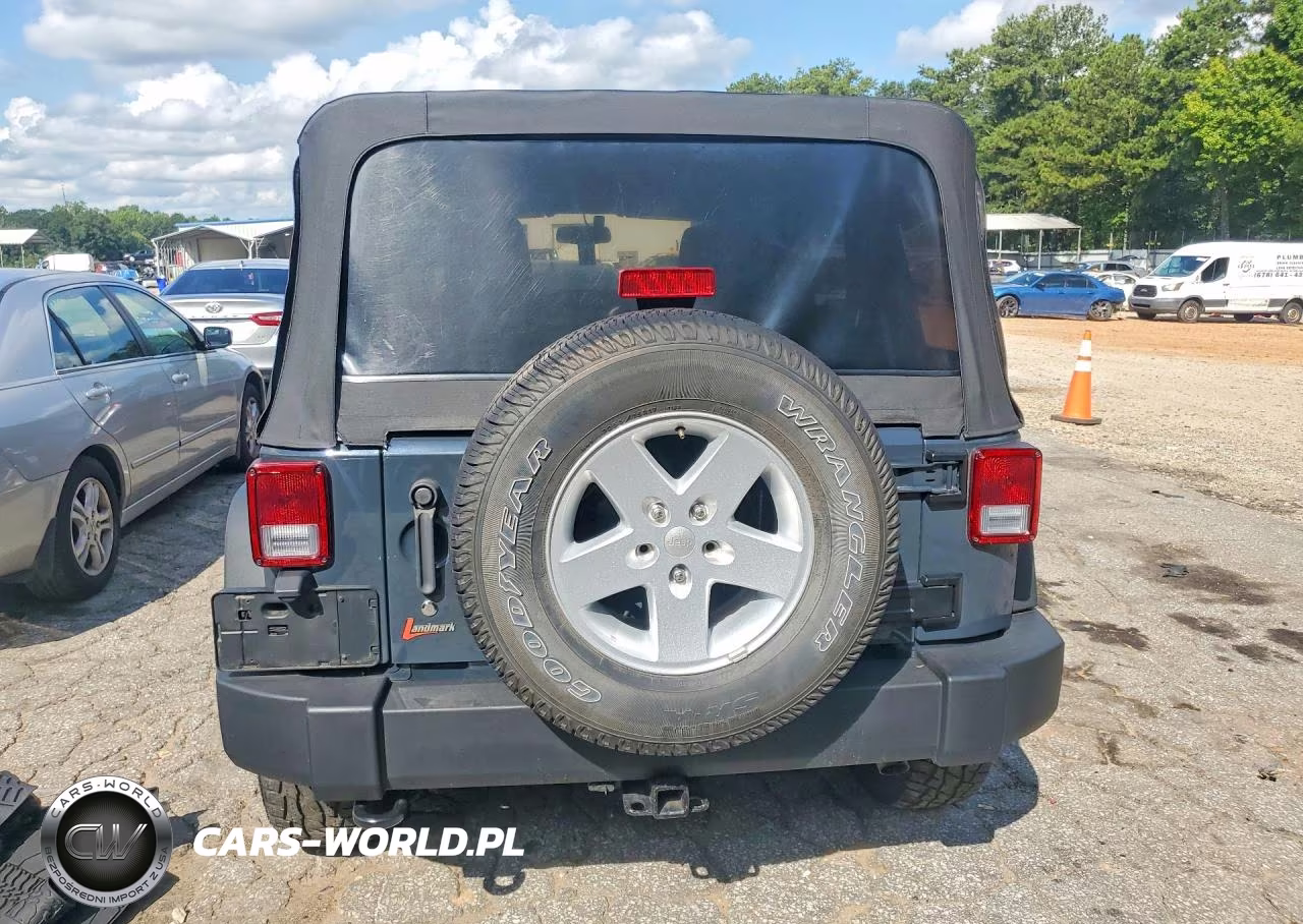 2017 Jeep Wrangler Unlimited Sport VIN:1C4BJWDG5HL669228 - 6