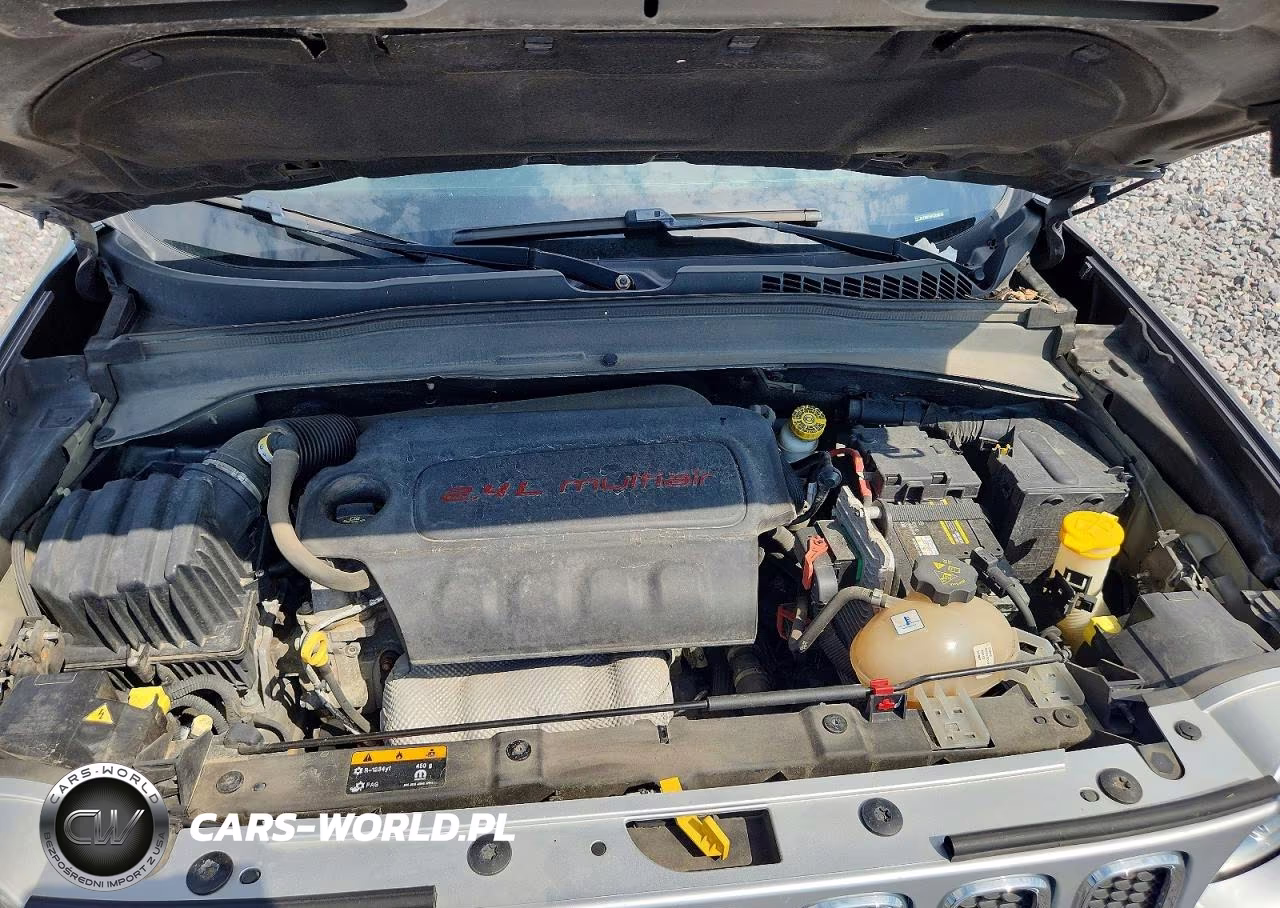 2017 Jeep Renegade Limited VIN:ZACCJBDB0HPG09838 - 11