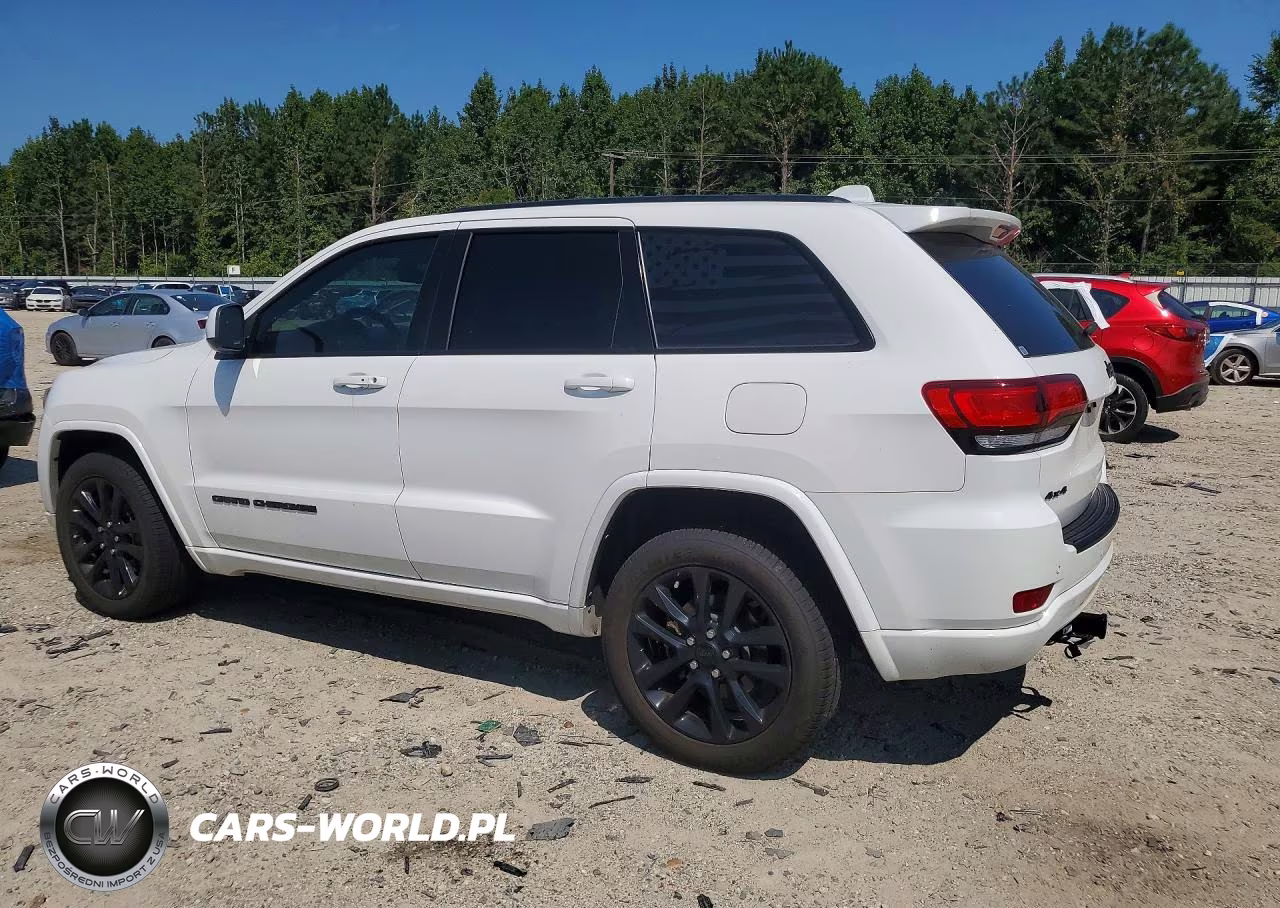2021 Jeep Grand Cherokee Laredo VIN:1C4RJFAG0MC744334 - 2