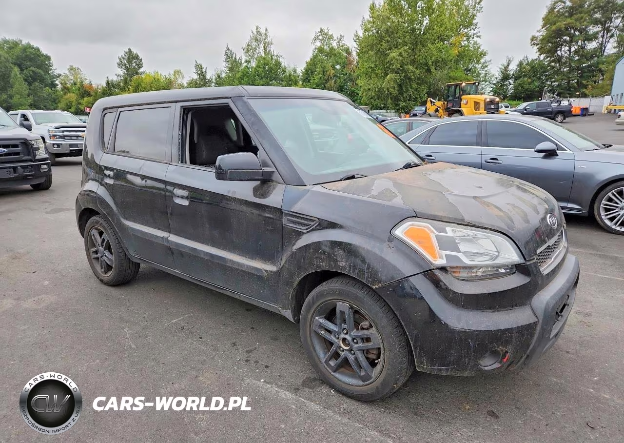 2010 Kia Soul + VIN:KNDJT2A26A7061479 - 4