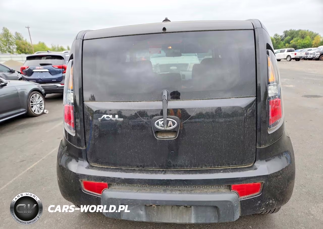 2010 Kia Soul + VIN:KNDJT2A26A7061479 - 6