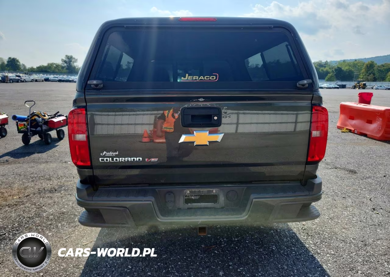 2018 Chevrolet Colorado Z71 VIN:1GCGTDEN8J1208429 - 6