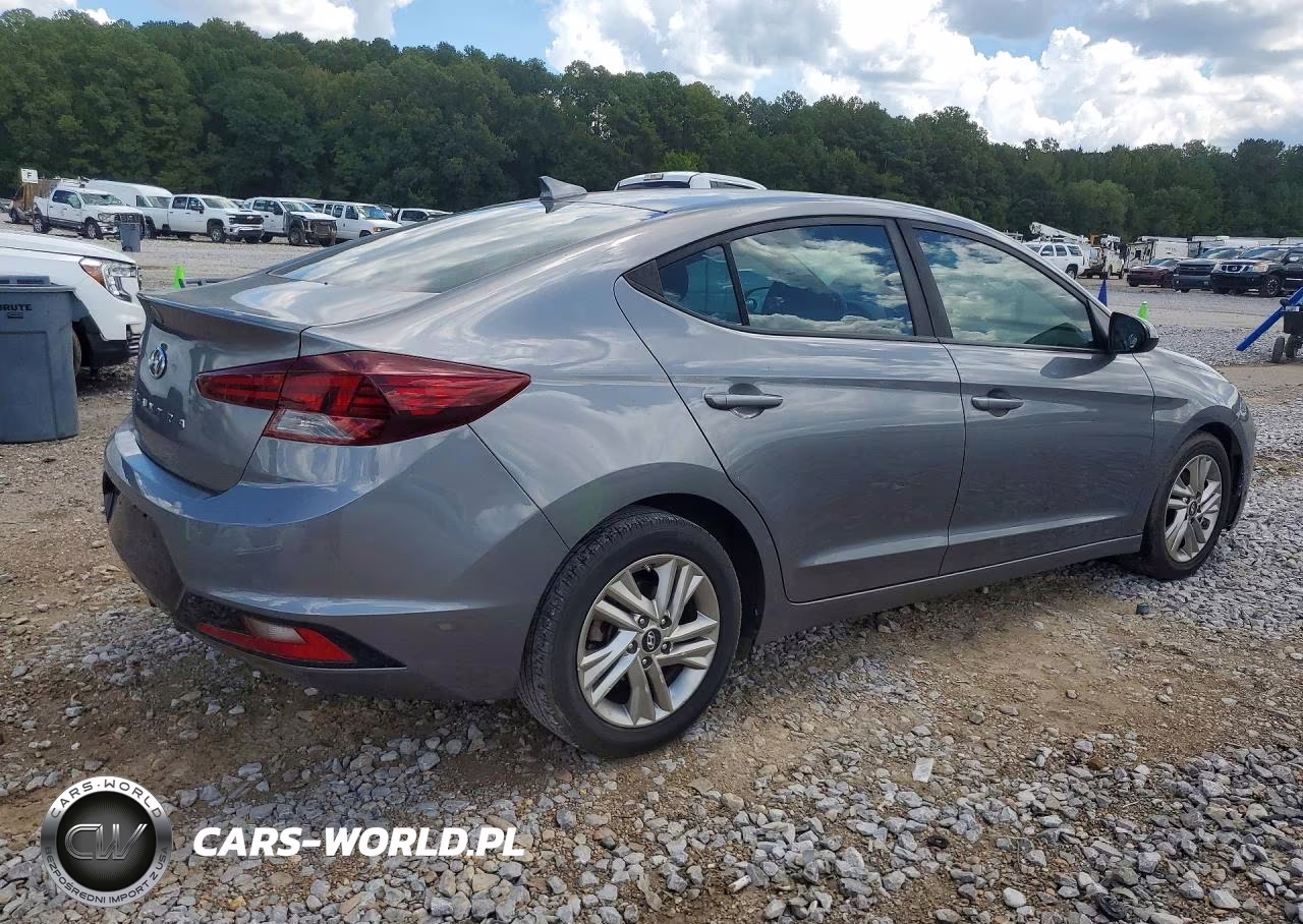 2020 Hyundai Elantra Sel VIN:5NPD84LF2LH512058 - 3