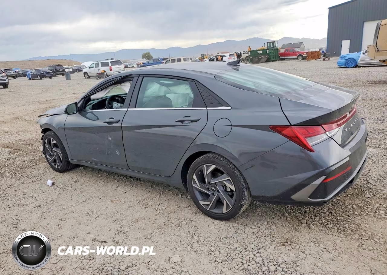 2026 Hyundai Elantra Limited VIN:KMHLN4DJXTU187765 - 2