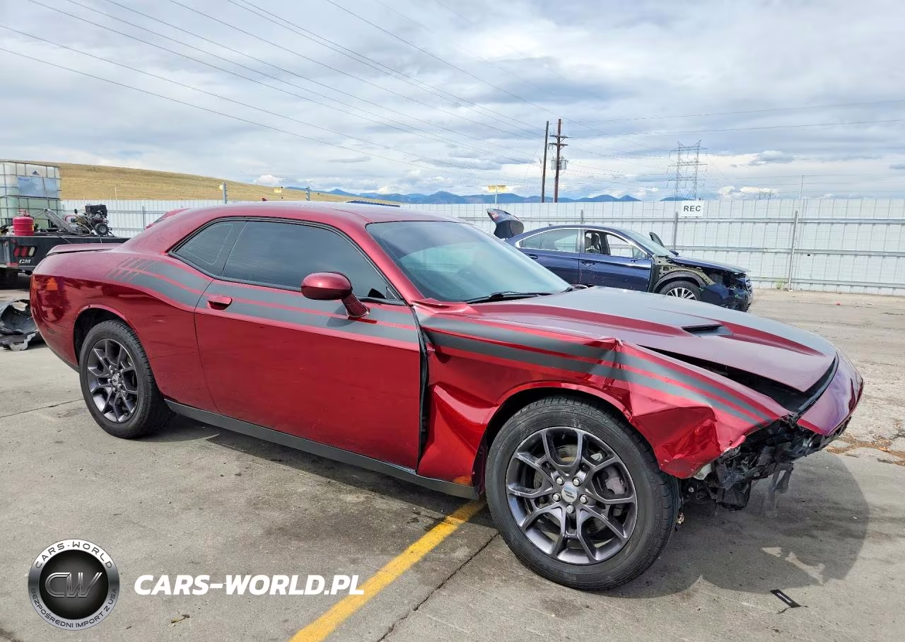 2018 Dodge Challenger Gt VIN:2C3CDZGG9JH112919 - 4