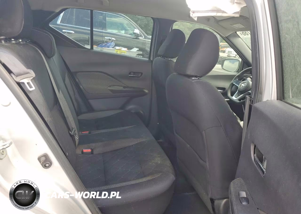 2018 Nissan Kicks Sv VIN:3N1CP5CU4JL519595 - 11