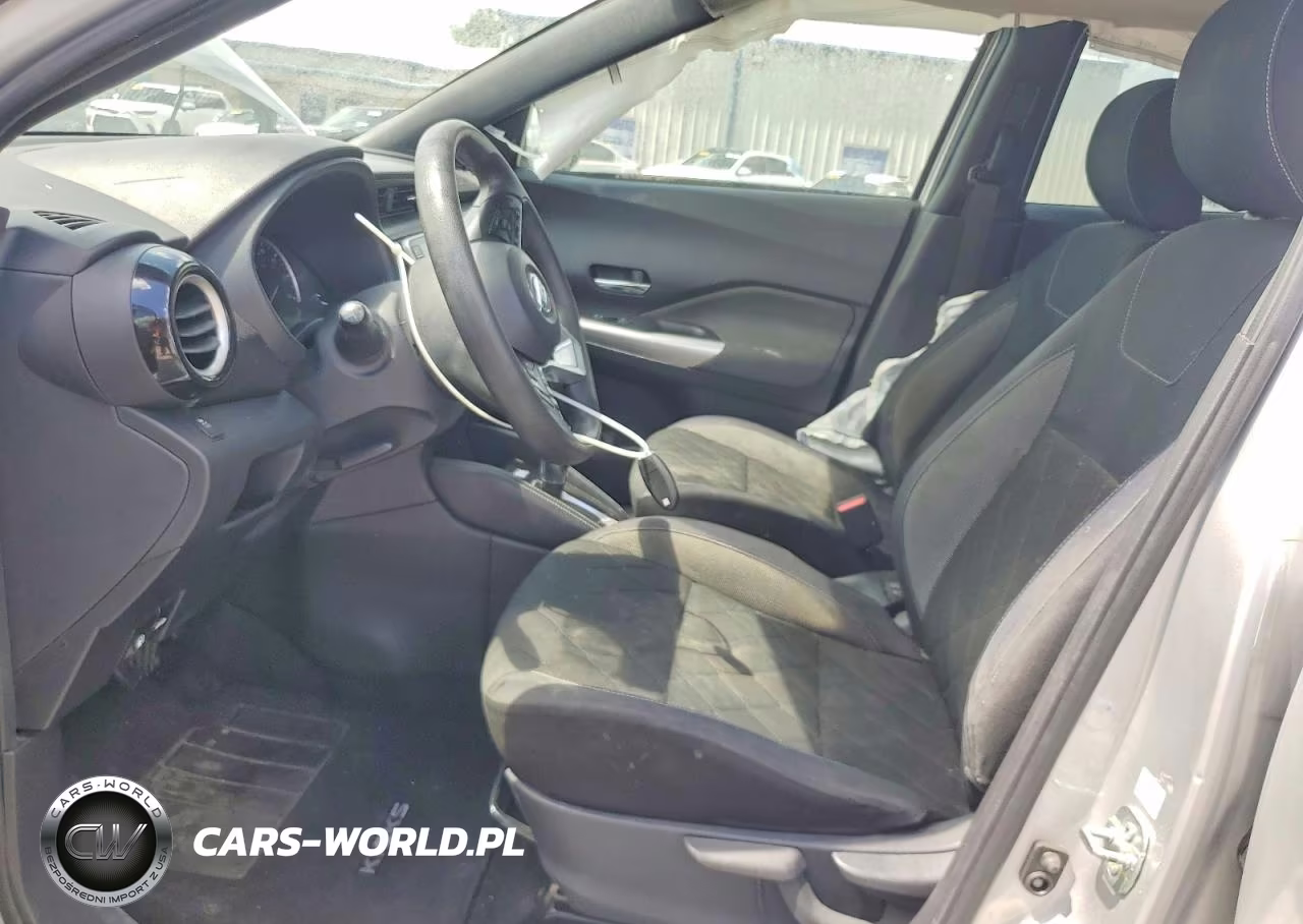 2018 Nissan Kicks Sv VIN:3N1CP5CU4JL519595 - 7
