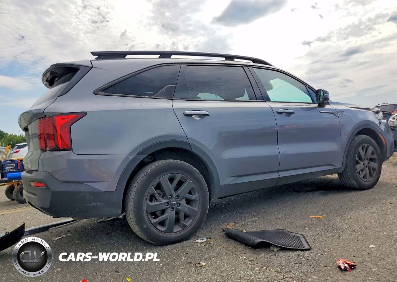 2022 Kia Sorento S VIN:5XYRLDLC7NG145923 - 3