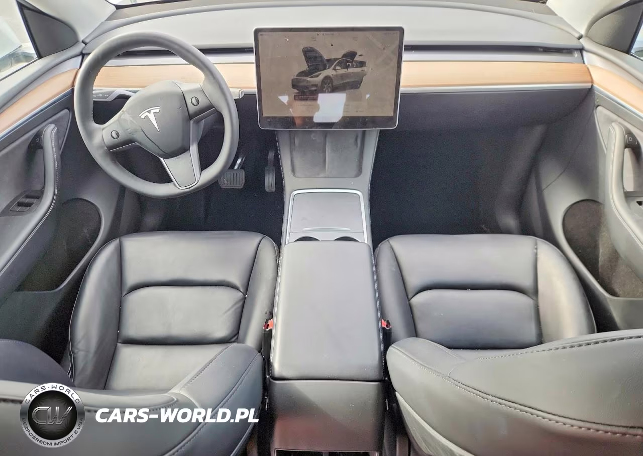 2024 Tesla Model Y VIN:7SAYGDEE5RF989036 - 8