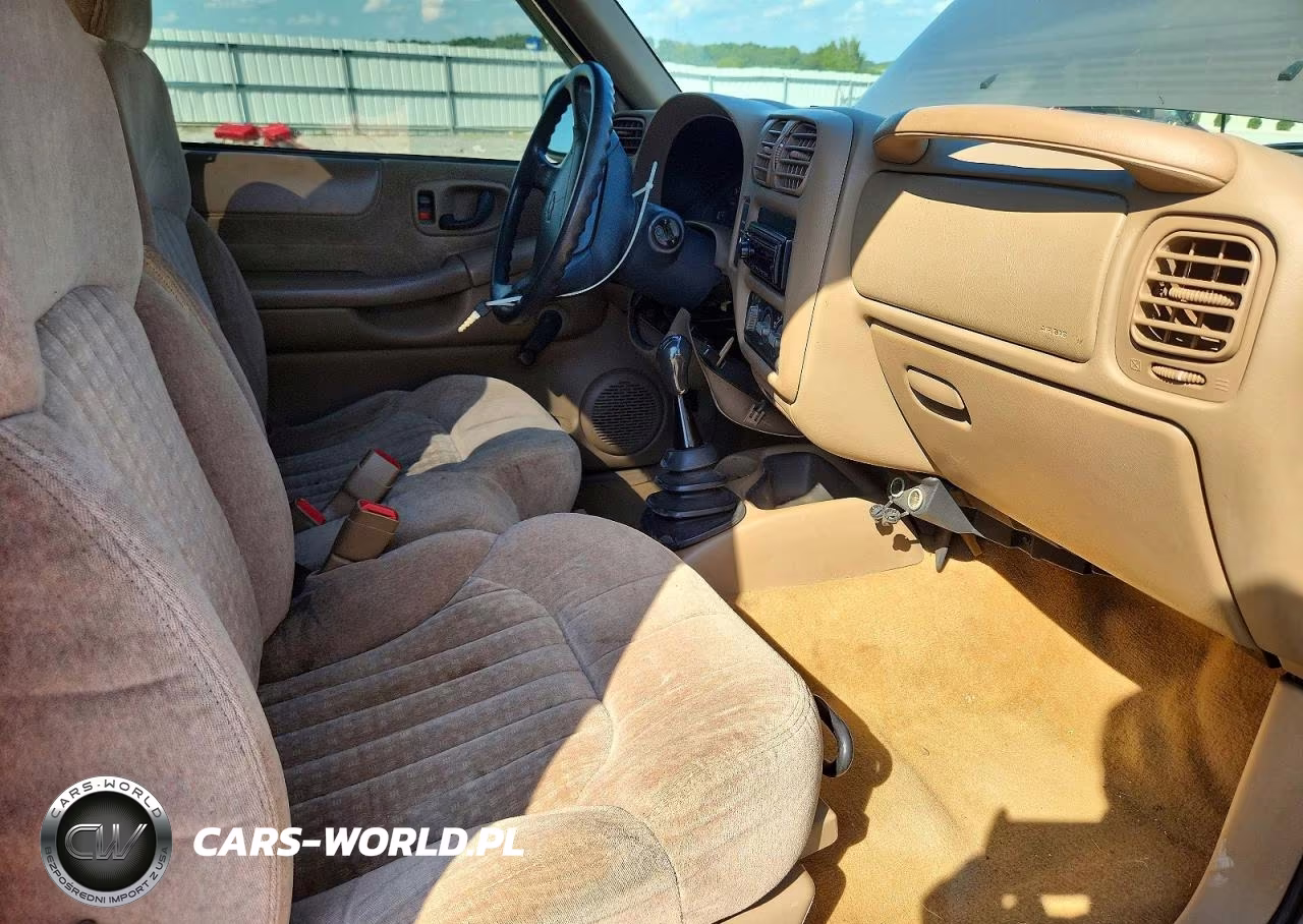 1998 Chevrolet S10 VIN:1GCCS1440W8104413 - 7