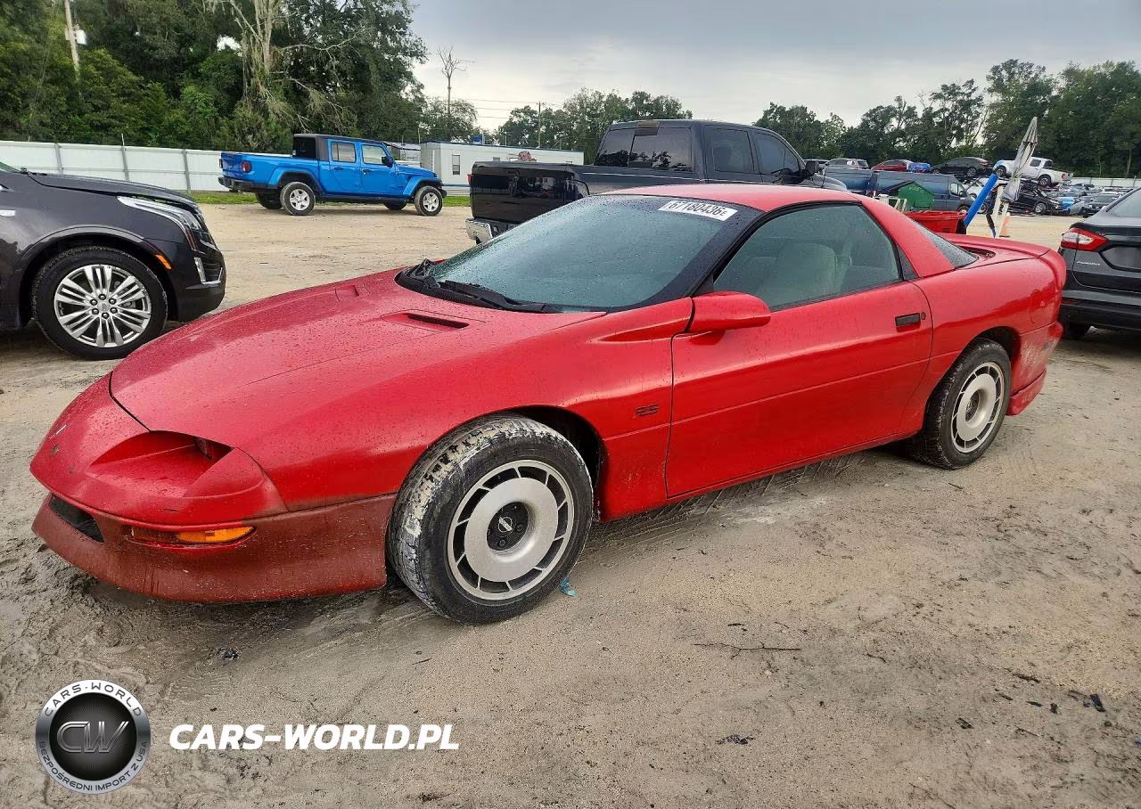1997 Chevrolet Camaro Base