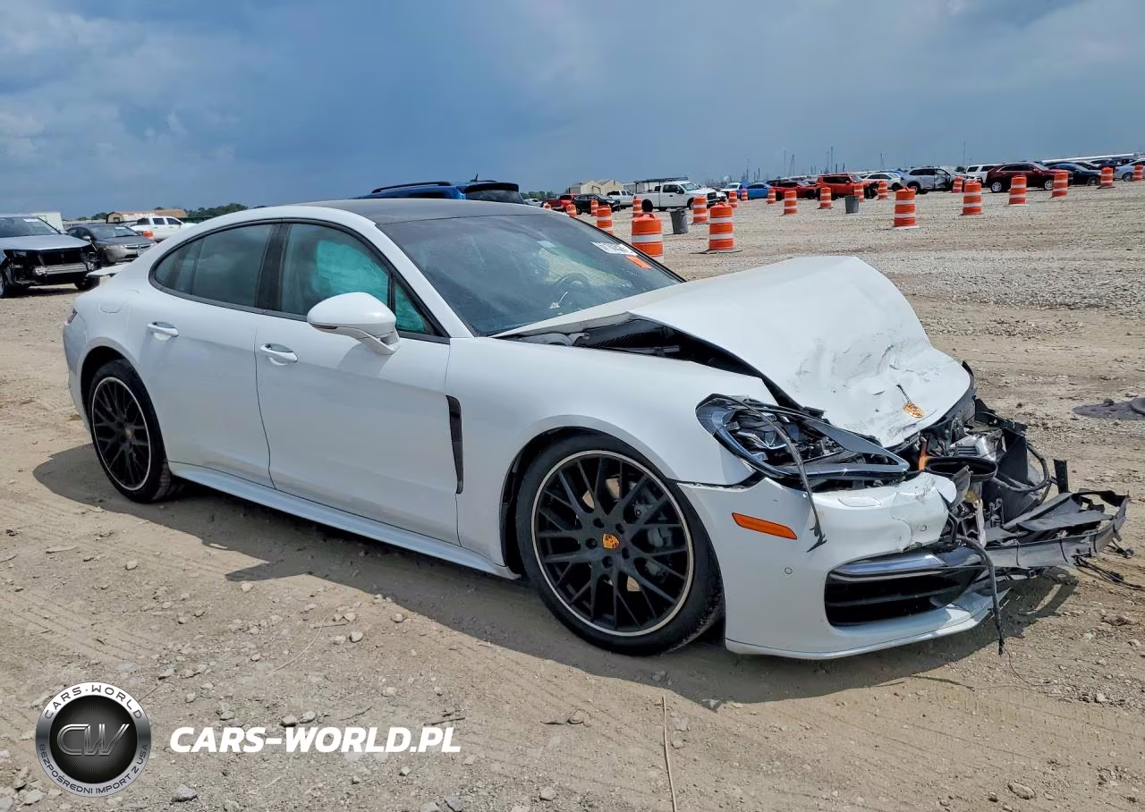 2018 Porsche Panamera 4S VIN:WP0AB2A75JL136422 - 4