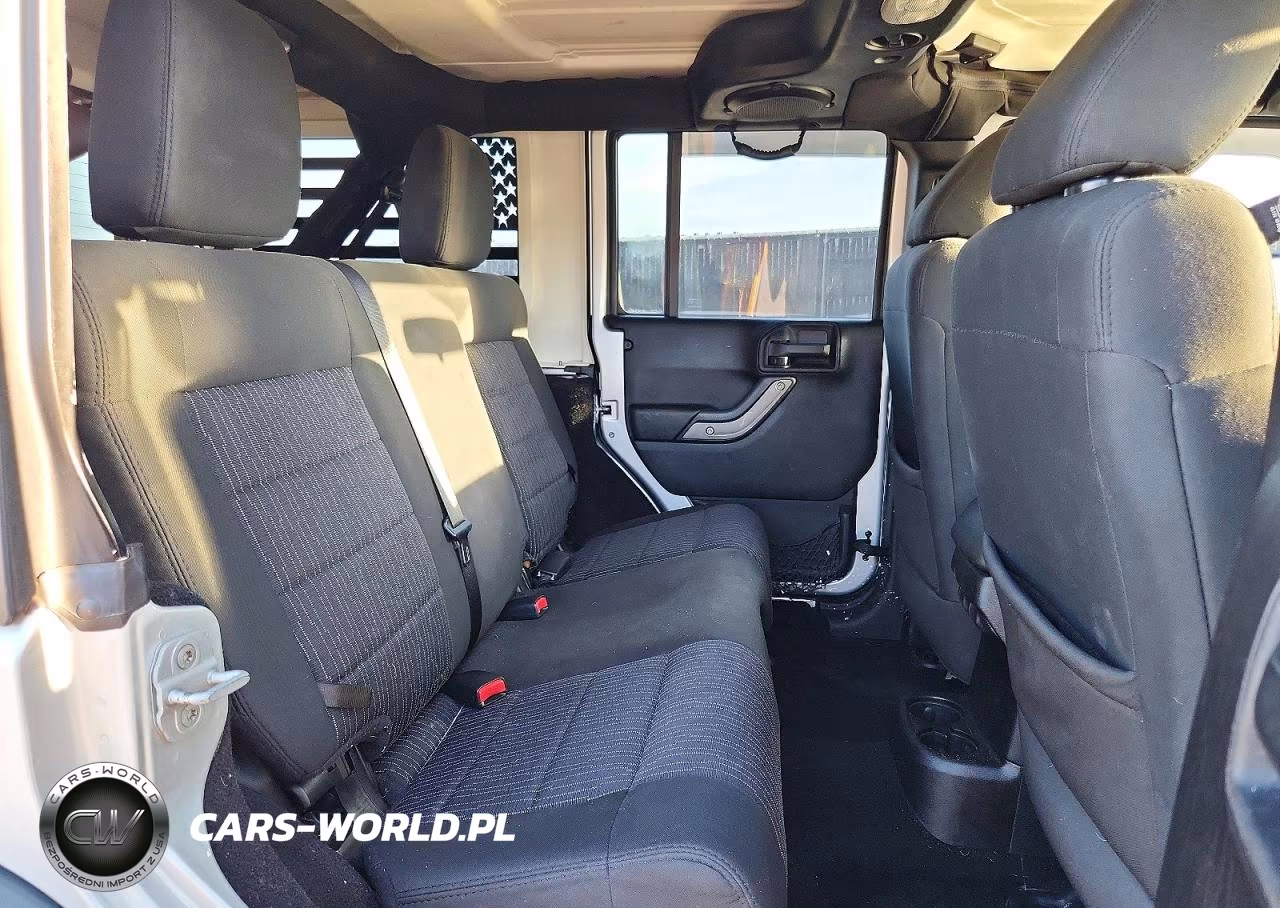 2012 Jeep Wrangler Unlimited Sport VIN:1C4HJWDG3CL232296 - 10