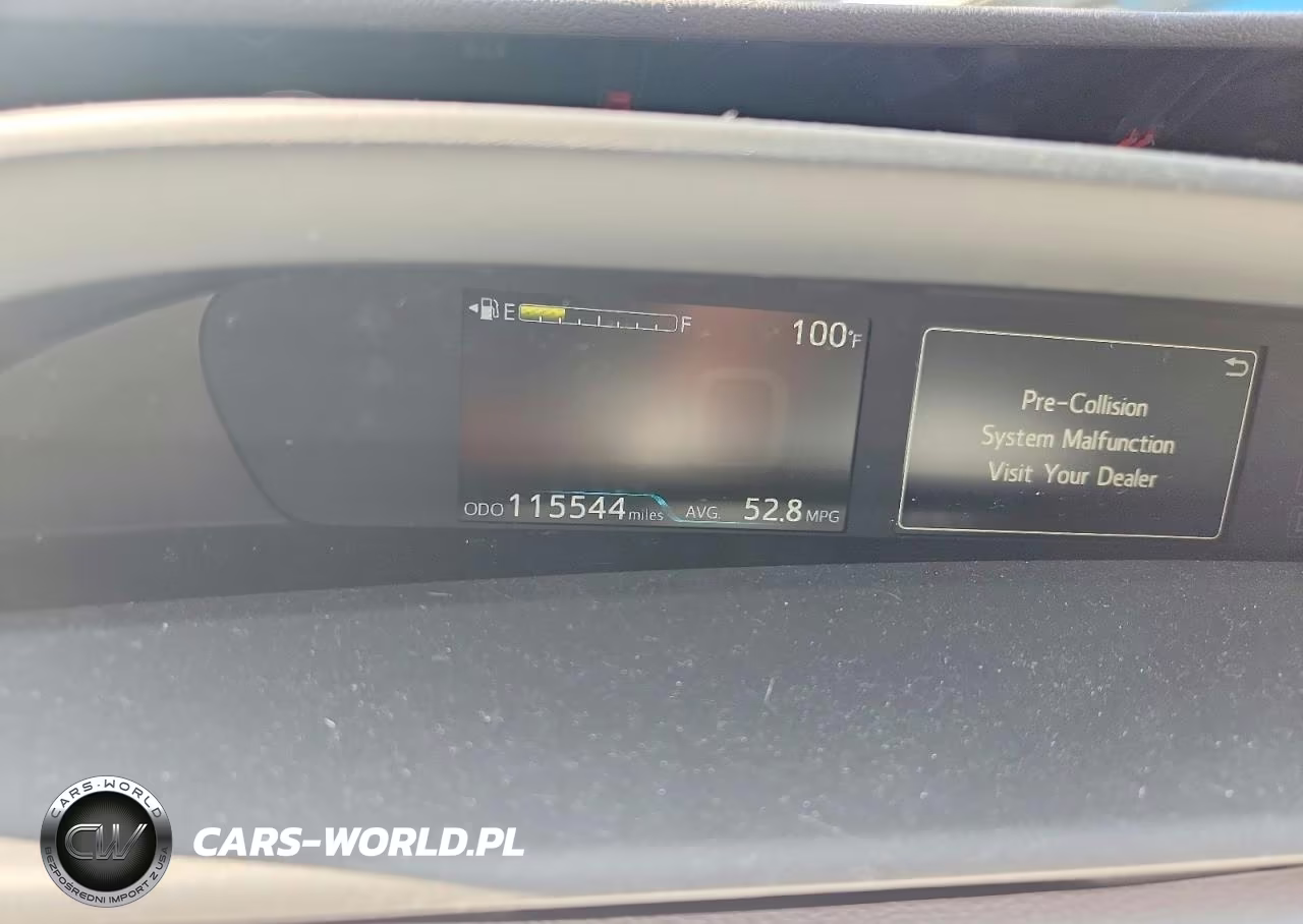 2020 Toyota Prius Le VIN:JTDKARFU0L3105659 - 9