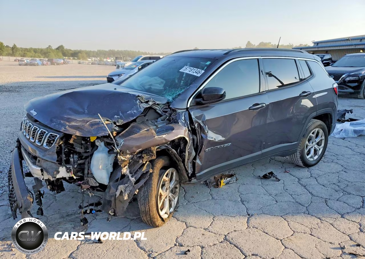 2024 Jeep Compass Latitude – zdjęcie 1 z 14