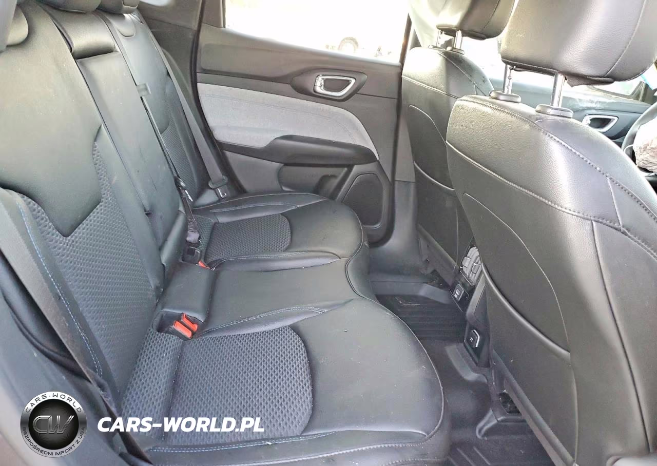 2024 Jeep Compass Latitude VIN:3C4NJDBN0RT119900 - 11
