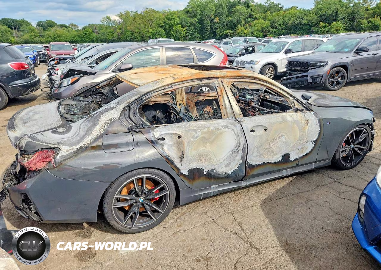 2023 BMW M340Xi VIN:3MW49FF02P8D47666 - 3