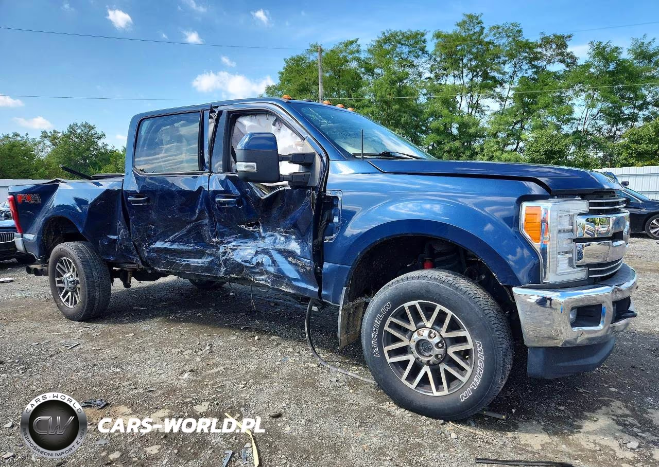 2017 Ford F250 Super Duty VIN:1FT7W2BT7HEF03961 - 4
