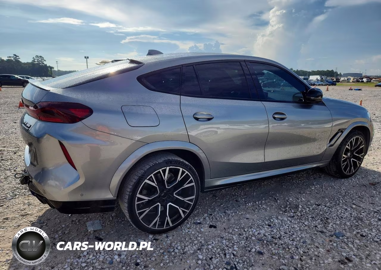 2021 BMW X6 M VIN:5YMCY0C06M9F19776 - 3