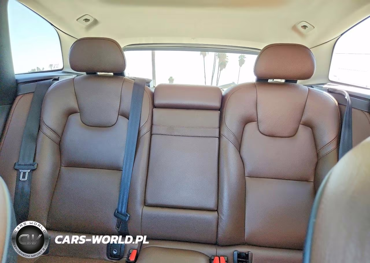 2019 Volvo Xc60 T5 VIN:LYV102RK2KB238720 - 10