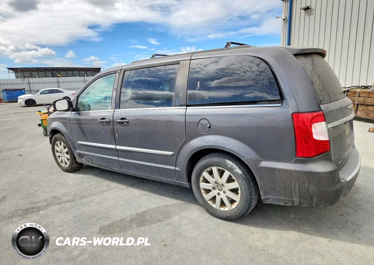 2015 Chrysler Town & Country Touring VIN:2C4RC1BG1FR589251 - 2