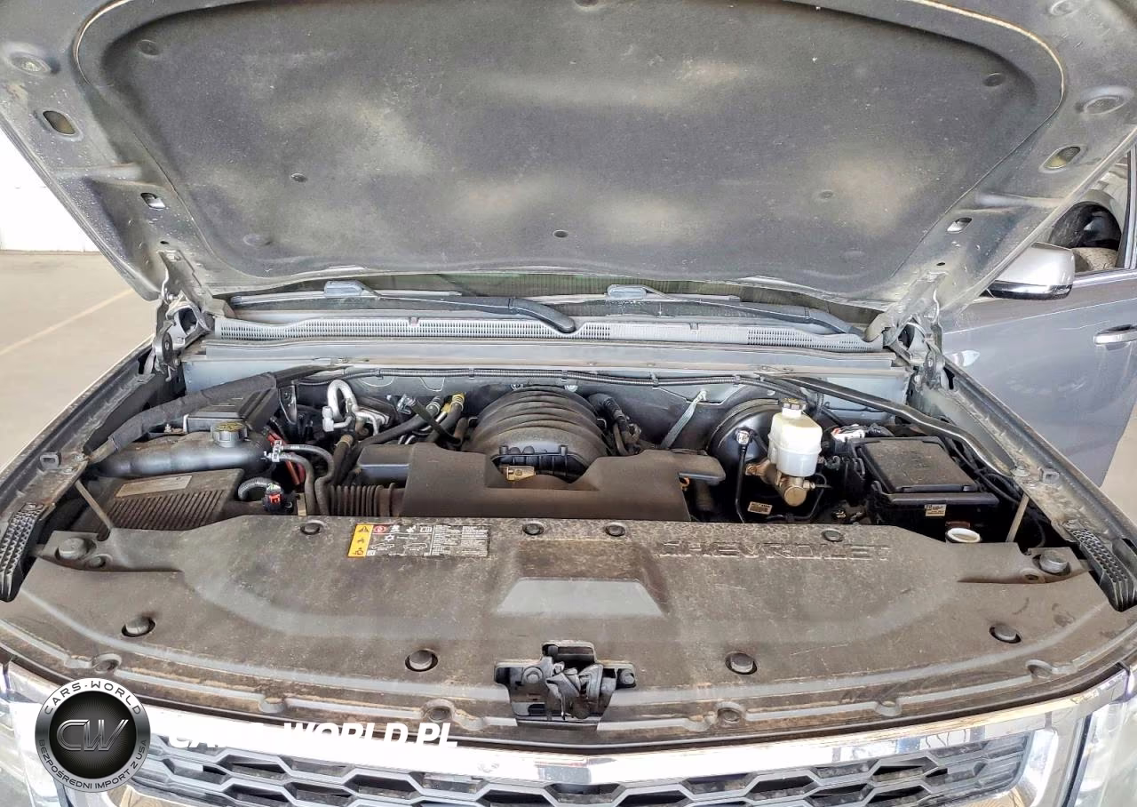 2019 Chevrolet Suburban K1500 Lt VIN:1GNSKHKCXKR401635 - 12