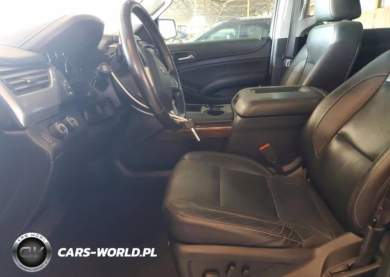 2019 Chevrolet Suburban K1500 Lt VIN:1GNSKHKCXKR401635 - 7
