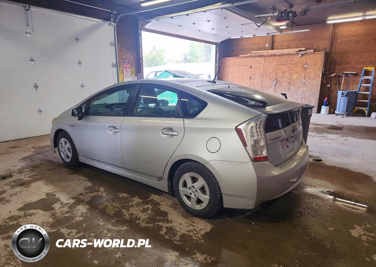 2011 Toyota Prius Four VIN:JTDKN3DU1B5339347 - 2