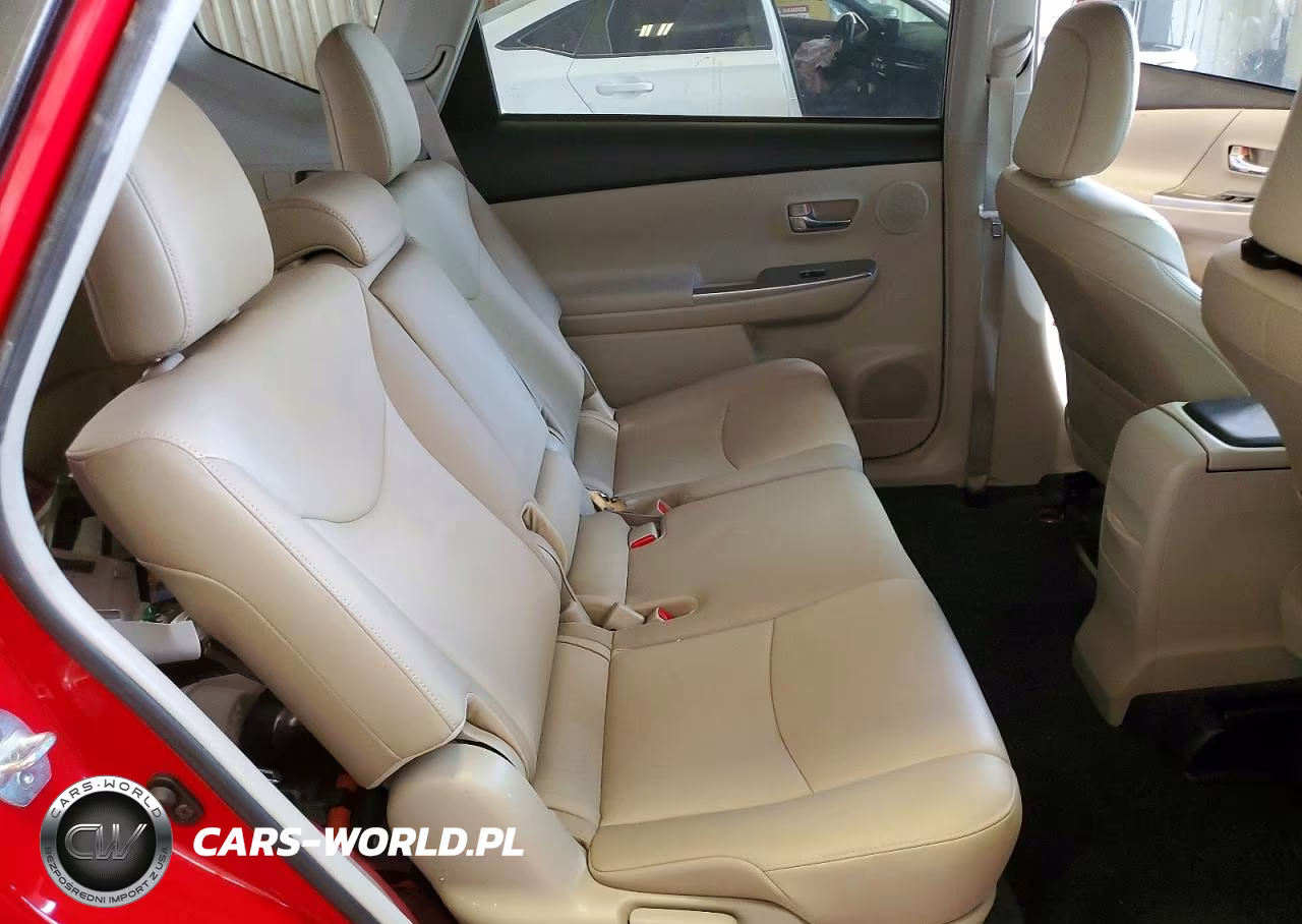 2016 Toyota Prius V Five VIN:JTDZN3EU1GJ053381 - 10