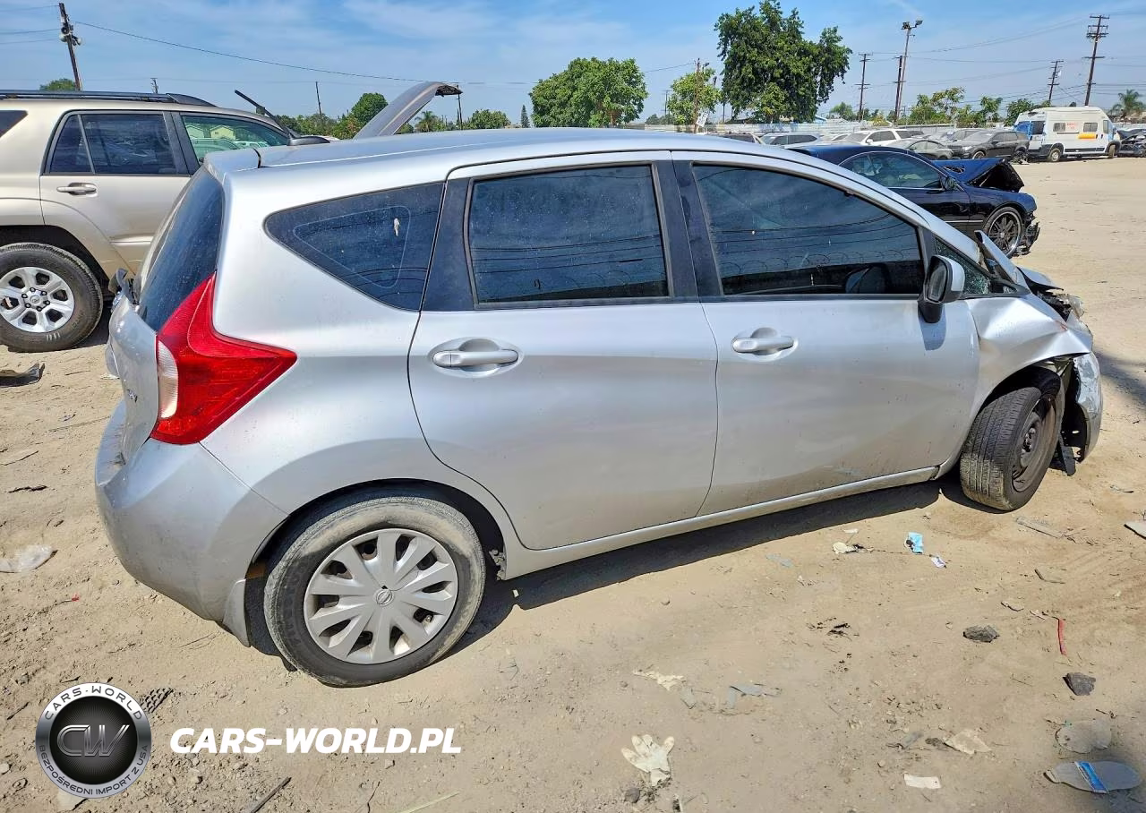 2014 Nissan Versa Note Sv VIN:3N1CE2CP5EL364690 - 3