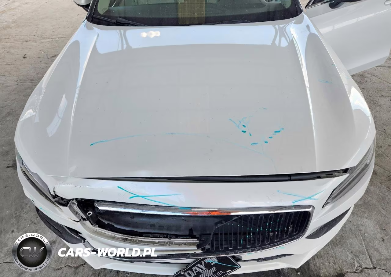 2017 Volvo S90 T6 Momentum VIN:YV1A22MK9H1013111 - 11