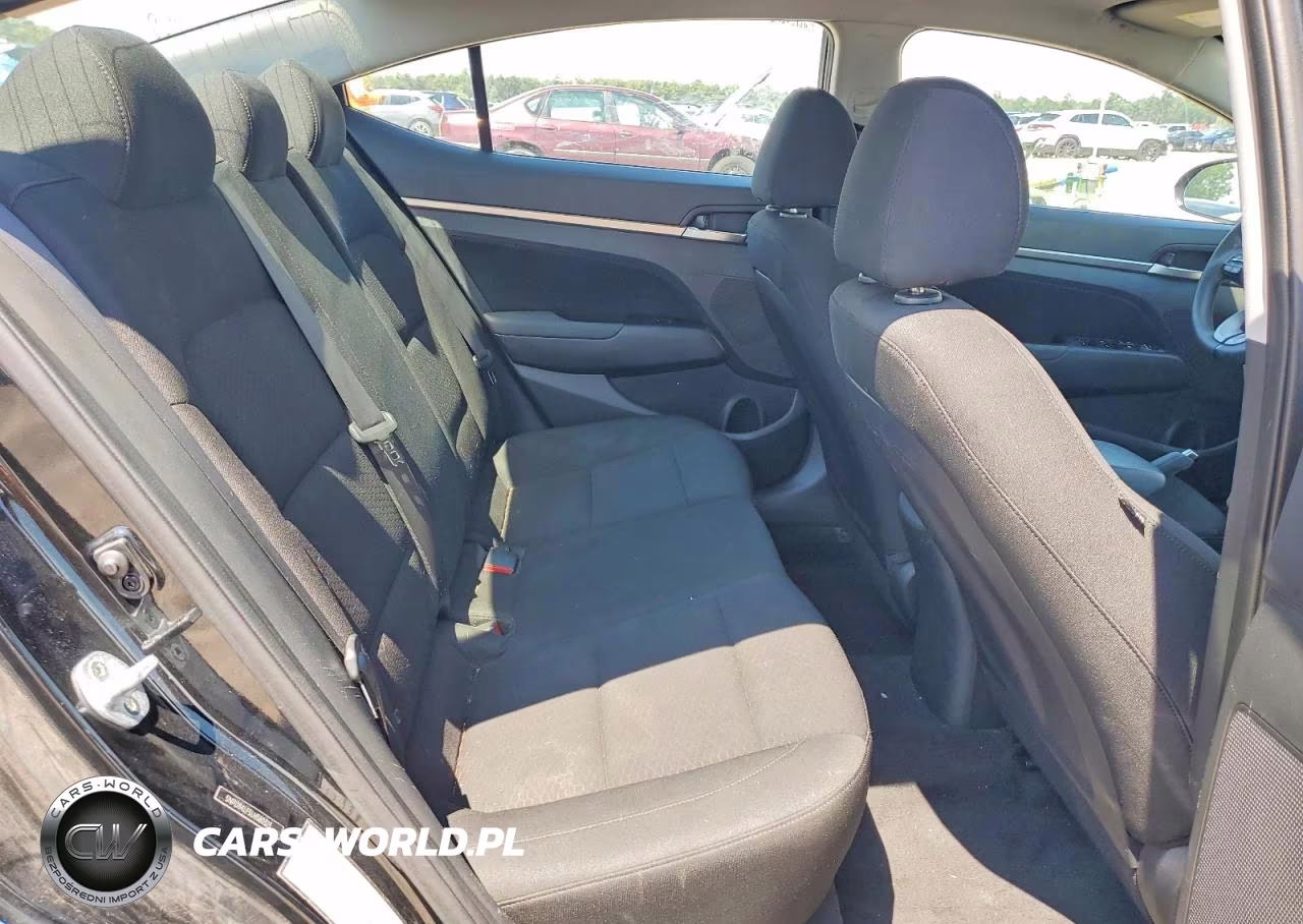 2020 Hyundai Elantra Sel VIN:5NPD84LF5LH580323 - 10