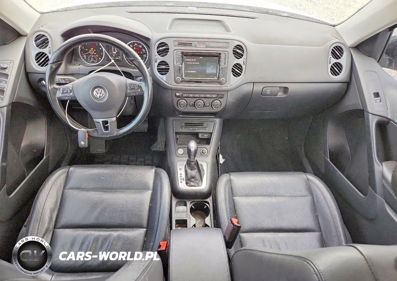 2017 Volkswagen Tiguan Sport VIN:WVGUV7AX0HK022552 - 8